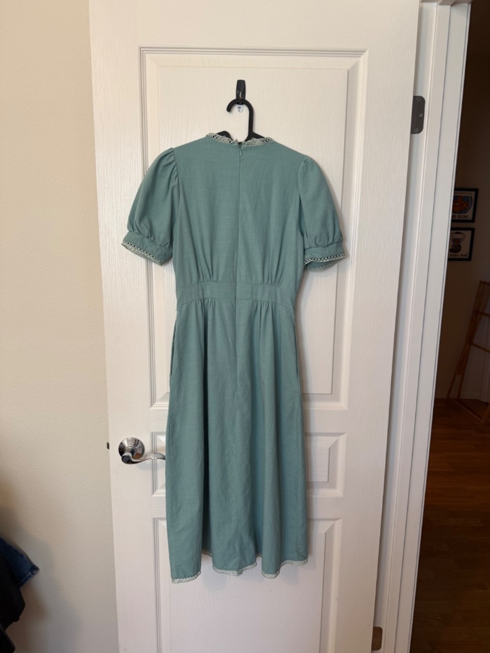 Sage Green Puff Sleeve Cottagecore Midi Dress Small - Picture 4 of 9